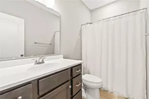 1189 Heathgate Wy, Fairborn, OH 45324 - Photo 9