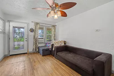 955 Weng Avenue, Dayton, OH 45420 - Photo 9