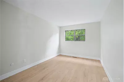 1390 Sanzon Drive, Fairborn, OH 45324 - Photo 31