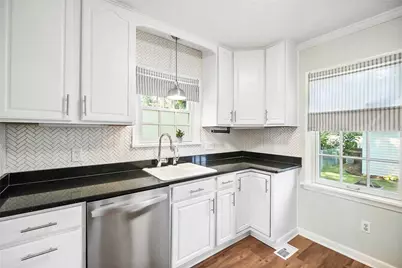 2105 Shroyer Road, Oakwood, OH 45419 - Photo 15