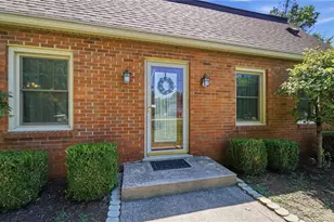 2221 Fiesta Dr, Troy, OH 45373 - Photo 5