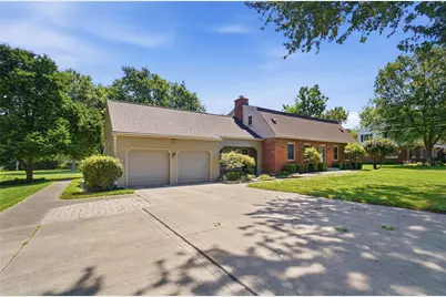 2221 Fiesta Drive, Troy, OH 45373 - Photo 3