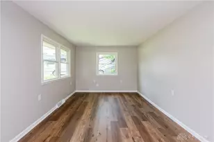 1708 S Maple Ave, Fairborn, OH 45324 - Photo 9