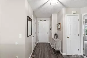 1935 Springwood Dr, Piqua, OH 45356 - Photo 9