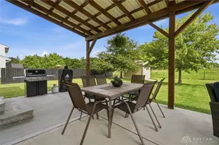 1935 Springwood Dr, Piqua, OH 45356 - Photo 73