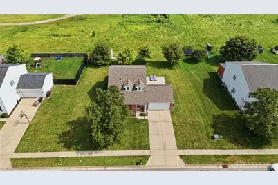 1935 Springwood Drive, Piqua, OH 45356 - Photo 5