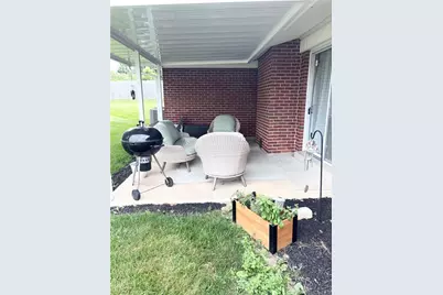 5330 Wolf Ridge Road, Harrison Twp, OH 45415 - Photo 15
