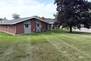 5330 Wolf Ridge Rd, Harrison Twp, OH 45415 - Photo 17