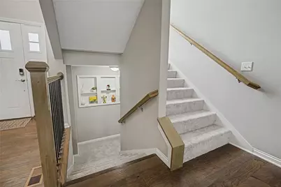 7728 Devonwood Court, Huber Heights, OH 45424 - Photo 9