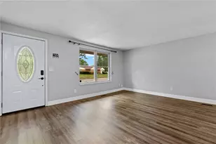 5469 Woodgate Dr, Huber Heights, OH 45424 - Photo 11