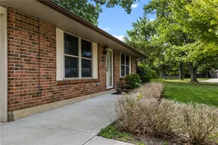 5469 Woodgate Dr, Huber Heights, OH 45424 - Photo 7