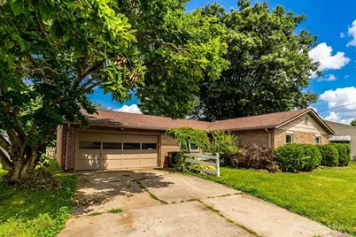 303 West Place, Trenton, OH 45067 - Photo 3