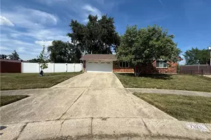 7120 Bothwell Pl, Huber Heights, OH 45424 - Photo 3