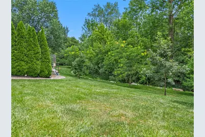 9320 Streamview Court, Washington Twp, OH 45458 - Photo 37