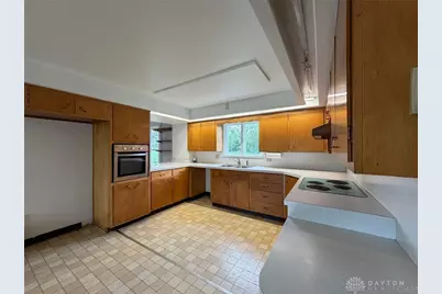 519 N Snyder Road, Dayton, OH 45417 - Photo 19