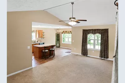 638 Willow Point Court, Troy, OH 45373 - Photo 5