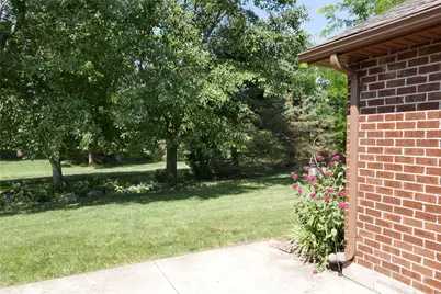 638 Willow Point Court, Troy, OH 45373 - Photo 23