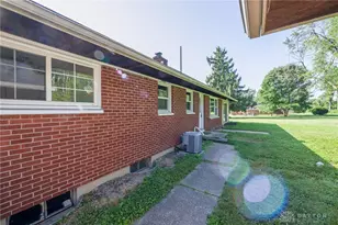 6123 Shady Oak St, Huber Heights, OH 45424 - Photo 31