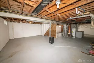 6123 Shady Oak St, Huber Heights, OH 45424 - Photo 27