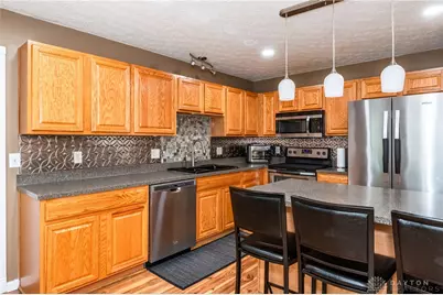 2790 Big Woods Trail, Beavercreek, OH 45431 - Photo 9