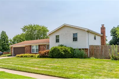 804 Sunset Drive, Englewood, OH 45322 - Photo 3