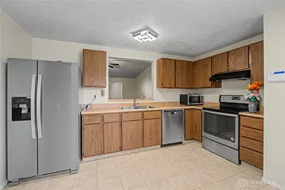 7816 Waterton Court, Trotwood, OH 45426 - Photo 13
