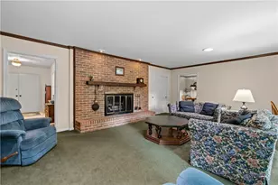 156 Manor Ln, Washington Twp, OH 45429 - Photo 15