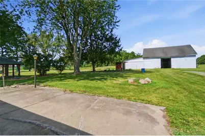 8601 Lochard Road, Sidney, OH 45365 - Photo 23
