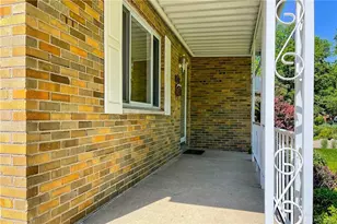 512 Carrlands Dr, Kettering, OH 45429 - Photo 3