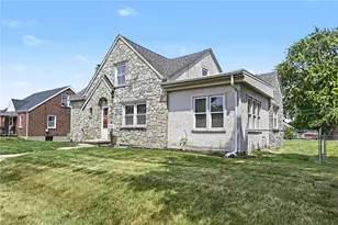 407 Virginia Ave, Troy, OH 45373 - Photo 3