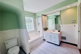 62 E Dixon Ave, Oakwood, OH 45419 - Photo 17