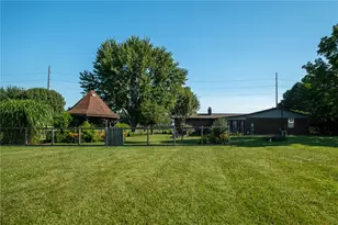 12284 Old Dayton Rd, Brookville, OH 45309 - Photo 25