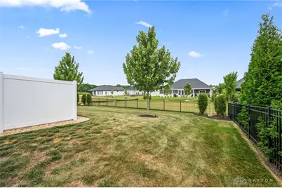 519 Flagstone, Tipp City, OH 45371 - Photo 63