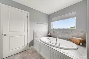 1350 Clydesdale Ct, Washington Twp, OH 45458 - Photo 23