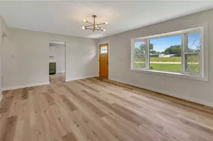 6701 Ellen Dr, Jefferson Twp, OH 45417 - Photo 3