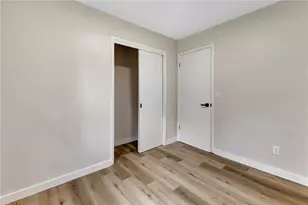 6701 Ellen Dr, Jefferson Twp, OH 45417 - Photo 17