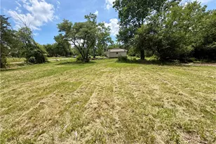 6701 Ellen Dr, Jefferson Twp, OH 45417 - Photo 39