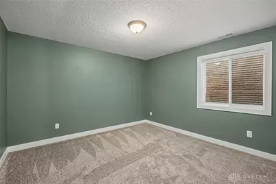 1095 Rosenthal Drive, Troy, OH 45373 - Photo 33