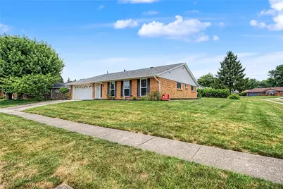 7361 Claircrest Drive, Huber Heights, OH 45424 - Photo 3