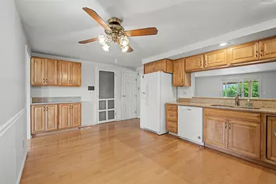 7361 Claircrest Drive, Huber Heights, OH 45424 - Photo 13