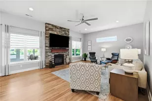 9468 Monaco Cir, Clear Creek Township, OH 45458 - Photo 7