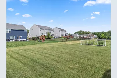 3581 Cypress Pointe Drive, Bellbrook, OH 45305 - Photo 17