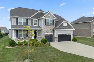 3581 Cypress Pointe Dr, Bellbrook, OH 45305 - Photo 3