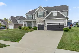 3581 Cypress Pointe Dr, Bellbrook, OH 45305 - Photo 3