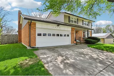 1576 Burchwood, Fairborn, OH 45324 - Photo 3