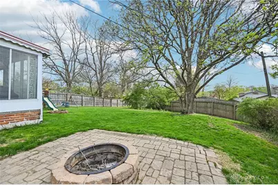 1576 Burchwood, Fairborn, OH 45324 - Photo 45