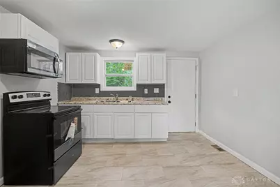 1528 Superior Avenue, Fairborn, OH 45324 - Photo 15