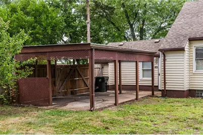 401 S Alex Road, West Carrollton, OH 45449 - Photo 5