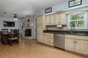 7815 Windham Rd, Bethel Twp, OH 45371 - Photo 7