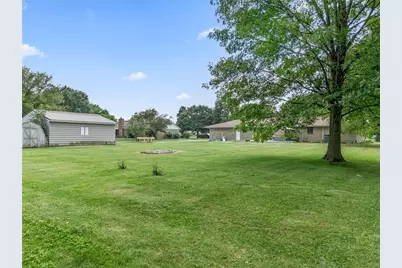 7815 Windham Road, Bethel Twp, OH 45371 - Photo 33